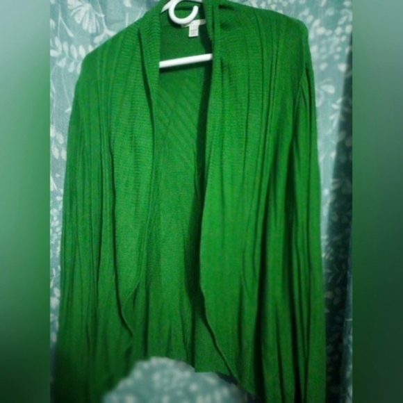 Est.1946 green cardigan - Picture 6 of 8